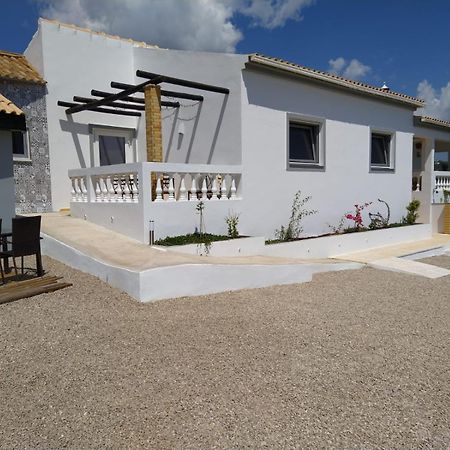 Casa Vista Dos Cerros Villa Лоуле Екстериор снимка